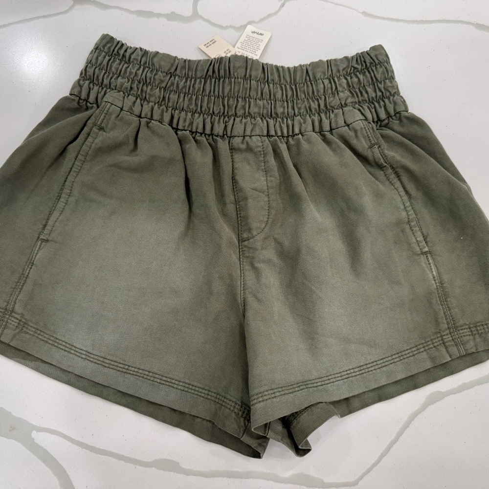 Aerie High Waist Green Shorts with Elastic Waistband